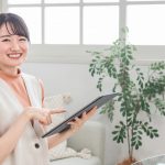 地味に儲かる副業のおすすめ30選！稼ぐコツや安全に始めるための注意点も解説
